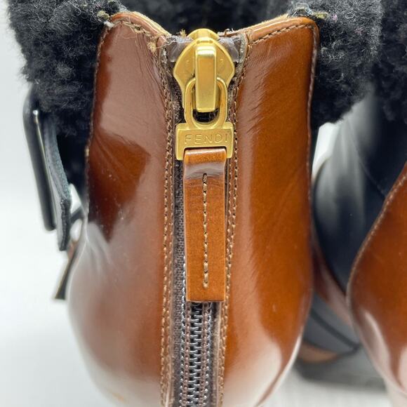 Fendi Moorland Two Tone Black Brown Leather Shearling Ankle Bootie Size 36.5 6.5 - Picture 12 of 15